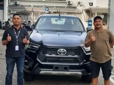 Testimoni pembeli Toyota Hilux Bekasi